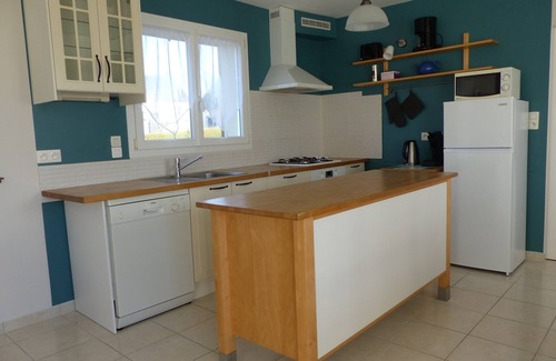 Le Val-Saint-Pere Cottage | Pistache Cottage with garden view