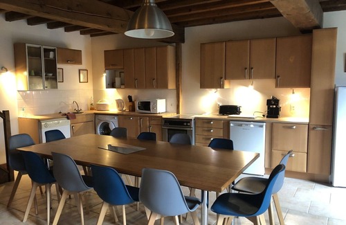 Duil-sur-le-Mignon Cottage | Pistoulet : Réunions familiales et entre amis 🎂👨‍👩‍👧‍👦🎄🌈🚴🏿‍♂️.