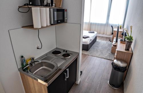 Cham Apartment | Pit Stop Apartments