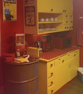 Lappeenranta Apartment | Pit Stop Gas Station