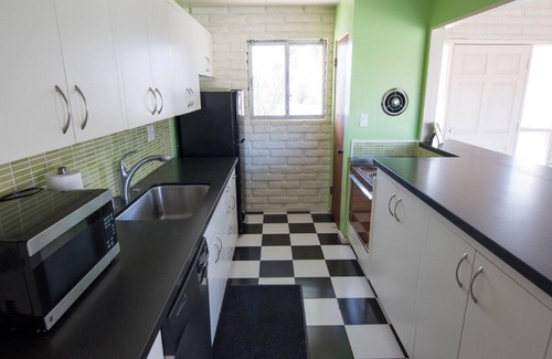 Borrego Springs House | Pitch Perfect Mid-Century 2 Bedroom, 2 Bathroom ~ Amazing Hiking, Star Gazing ~