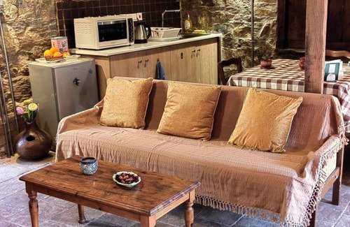 Askas House | PITHARIA