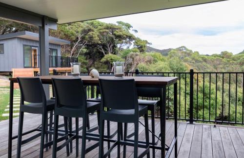 Tryphena House | Pitokuku House