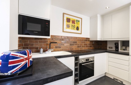Woodstock Apartment | Pitts Cottage Annexe | Bladon Holiday Let | 1 Bed & Sleeps 2