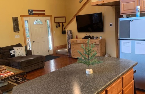 Pittsburg House | Pittsburg Cabin w/Direct ATV & Snowmobiling TrailAccess Hunting & Fishing Mecca