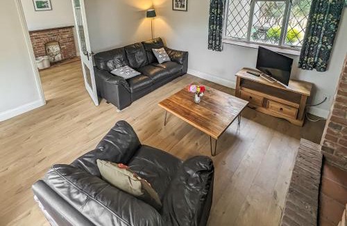 Irstead House | Pixies Wood Cottage