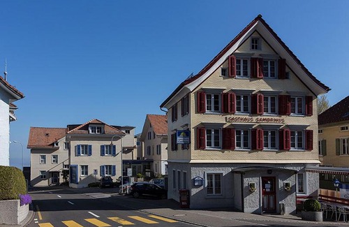 Walzenhausen House | Pizzeria-Pension Gambrinus