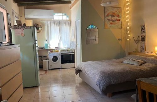 Kifisia Apartment | PJ GARDEN HOUSE