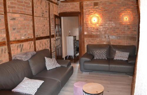 La Reid House | Place 86