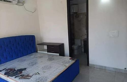 Vadodara Bed & Breakfast | Place at Vadodara