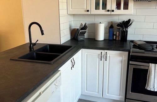 Magog Condo | Place du Village, a quiet, rejuvenating spot. 2 minutes from Merry Beach