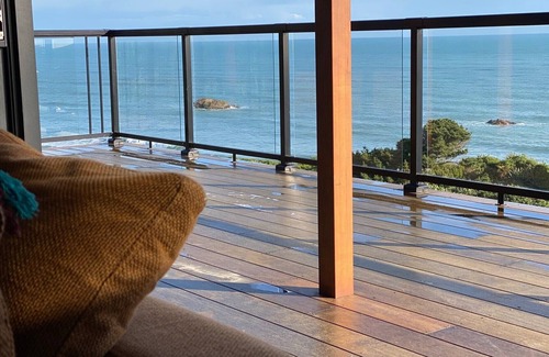 Paparoa National Park Cottage | Place for 2 with a sea view 1 Bedroom / W/ Hot Tub