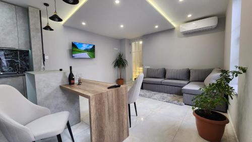 Erebuni House | Place for comfortable life
