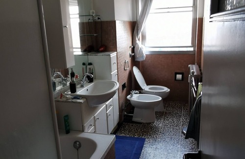 Binda Apartment | Place in double bed (to be shared, boys only)