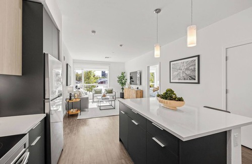 Downtown Reno Apartment | Placemakr Reno