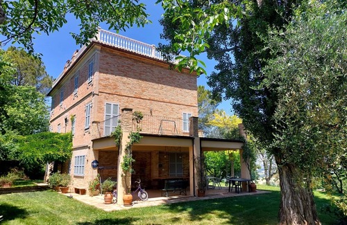 Monte Vidon Combatte Villa | "Places of the soul" Country House- Private luxurious villa with pool