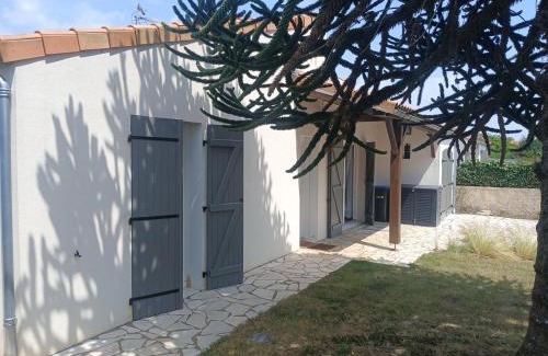 Saint-Xandre House | Plain pied aux portes de La Rochelle 2chbres
