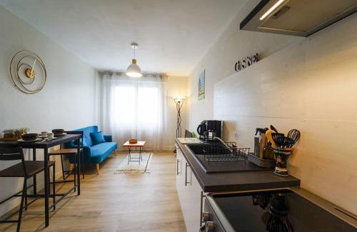 Annecy Apartment | Plaine - vue montagne et garage à 700m du lac