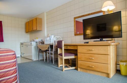 Brooks Hotel | Plains Motel