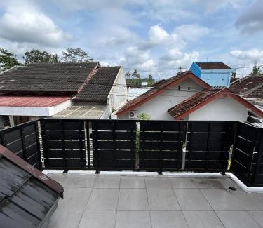 Batam House | Plamo Residence G5