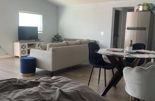 Terrace Heights House | Plan ahead your next vacation with the at home feeling.