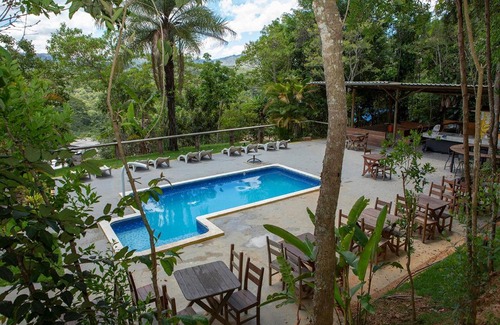 Sao Sebastiao das Aguas Claras House | Planeta Macacos