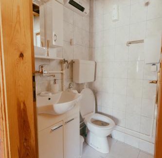 Konjska Reka House | Planinska Koliba Sekulić