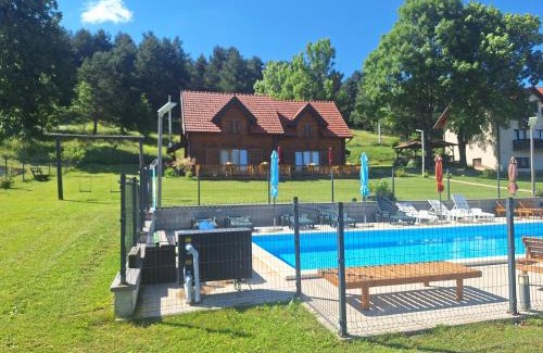 Vrhovine Ski Chalet | Planinske kuce Good Night
