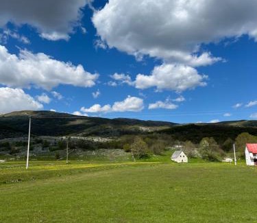 Savnik Bed & Breakfast | Planinski raj-Dubrovsko