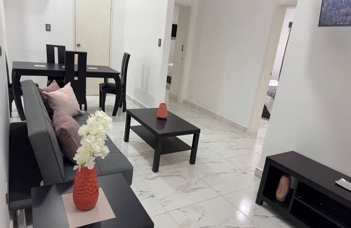 Naguanagua Apartment | Planta Eléctrica 100% el Trigal Valencia, Seguridad 24h Estacionamiento interno
