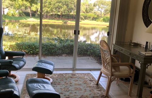 Plantation Condo | PLANTATION GOLF CLUB -UPSCALE, GROUND FLOOR CONDO WITH LAKE VIEW