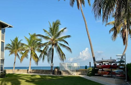 Seven Mile Beach House | Plantation Village #37 Condo