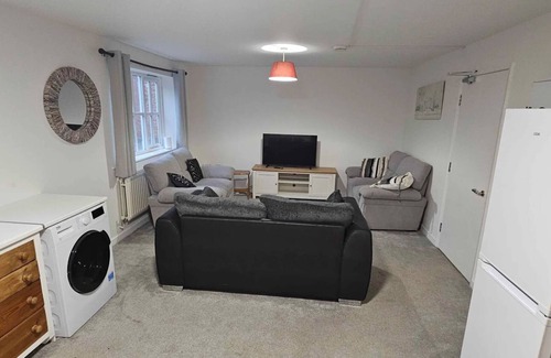 Mynydd Isa Apartment | Plas Bellin Apartments
