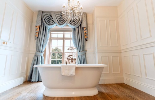 Dinas House | Plas Dinas Country House