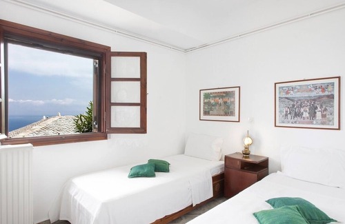 Mouresi Apartment | Platanos- family apartment wit sea view