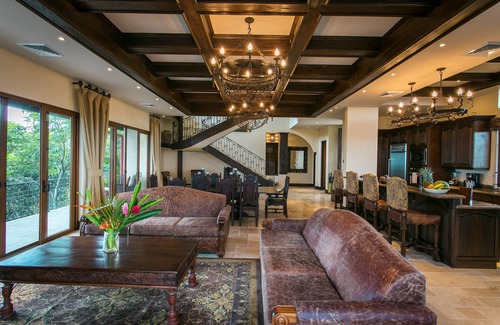 Valle Pura Vida Villa | Platinum - A New level of Luxury, with 360 degree views & unmatched quality