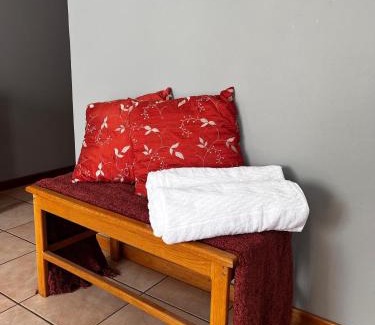 Pretoria House | Platinum Airport Lodge & Guesthouse