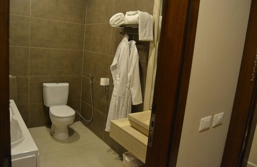 Tyre Hotel | Platinum Hotel