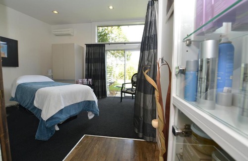 Pembroke Cabin | Platinum Lodge