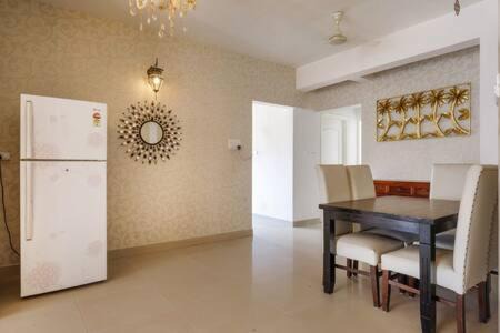 Kalyan Nagar Apartment | Platinum Oak by JadeCaps AC Wifi Central Area