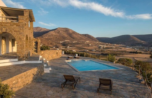 Paros Villa | Platinum Paros Villa | Ocyrhoe III Villa | 4 Bedrooms | Private Pool &.