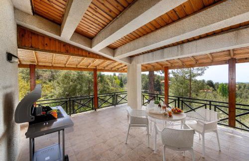 Platres Villa | Platres Forest Panorama Cottage