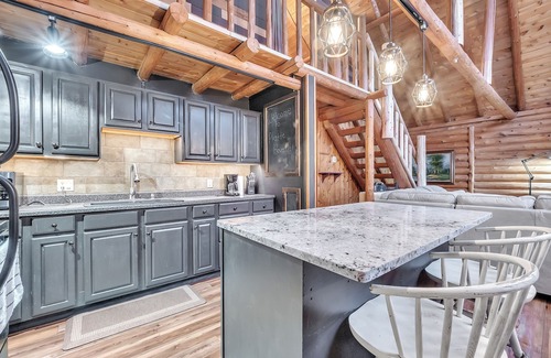 Beulah Cabin | Platte Haven: Golden Leaves & Scenic Trails – The Ultimate Fall Getaway!