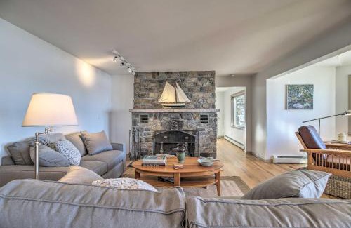 Plattsburgh House | Plattsburgh Home with Deck on Lake Champlain