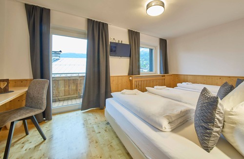 Piesendorf House | Platzhirsch Rooms - B&B - SELF CHECK-IN