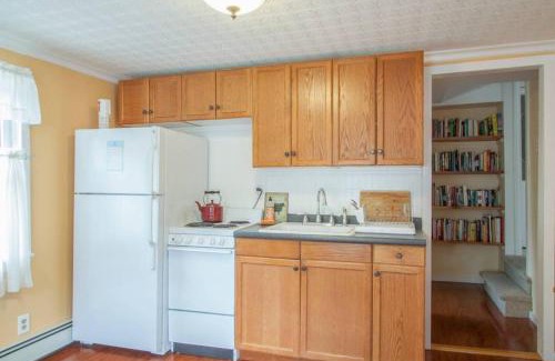 Palenville Apartment | Play All Day - Sleep By The Stream at Night - Swimming Hole