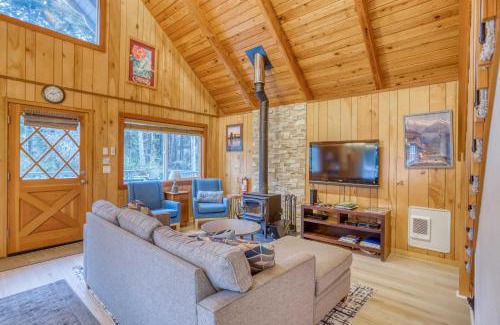 Manzanita House | Play Chalet MCA 489 - Meredith Lodging