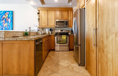 San Carlos Condo | Playa Blanca Condo - 9th Floor Ocean Views! by RedAwning