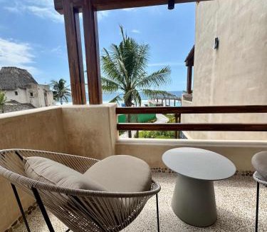 Ixtapa - Zihuatanejo Apartment | Playa Blanca Condominium 3BR Ocean View