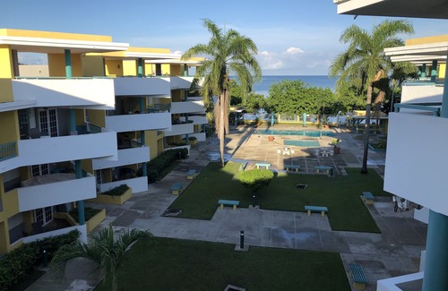 Pedernales Condo | Playa Buye beachfront condo with rooftop terrace and pool